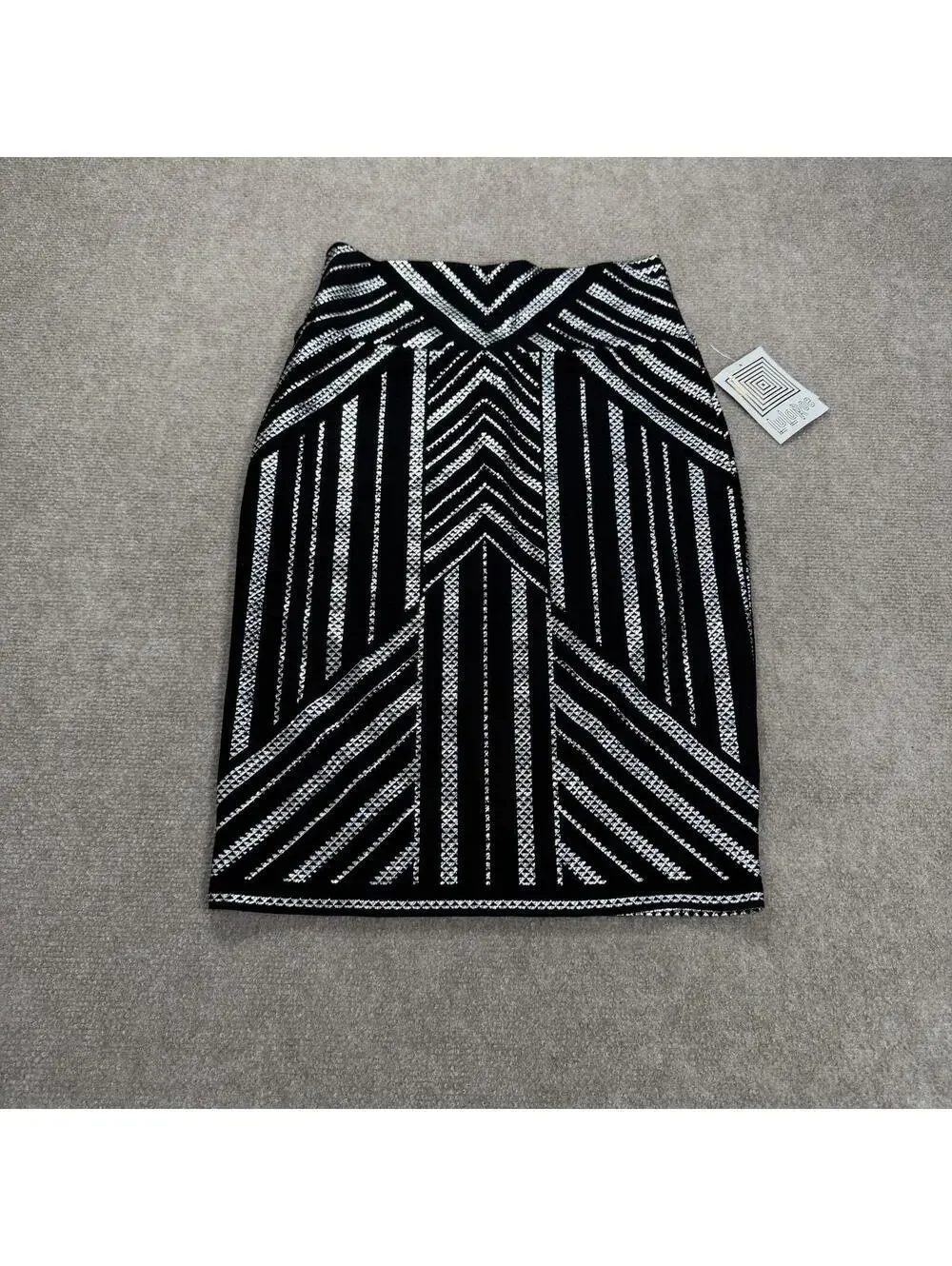 LuLaRoe brand style